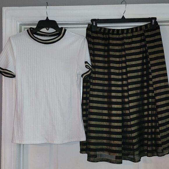 BCNU skirt  - Picture 1 of 5